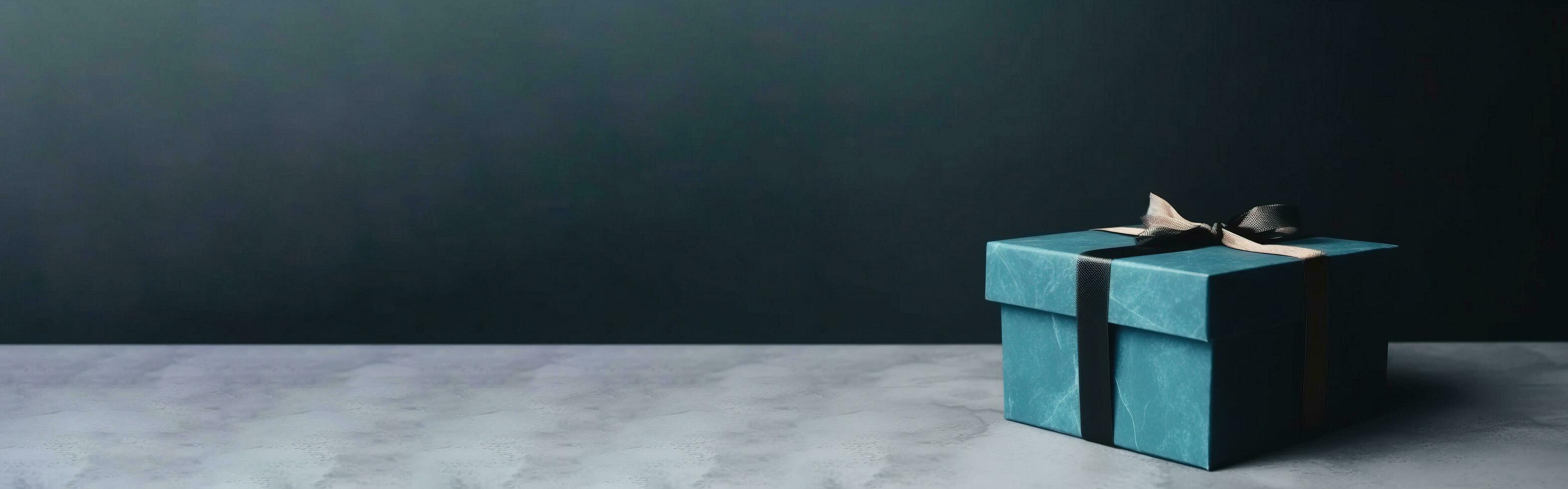 geschenk blauw doos met een lint voor de vakantie, donker achtergrond. ai gegenereerd. foto