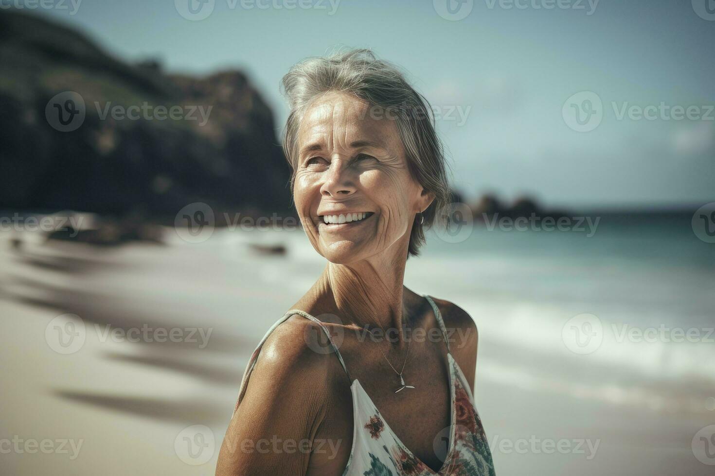 volwassen vrouw gezicht strand. genereren ai foto