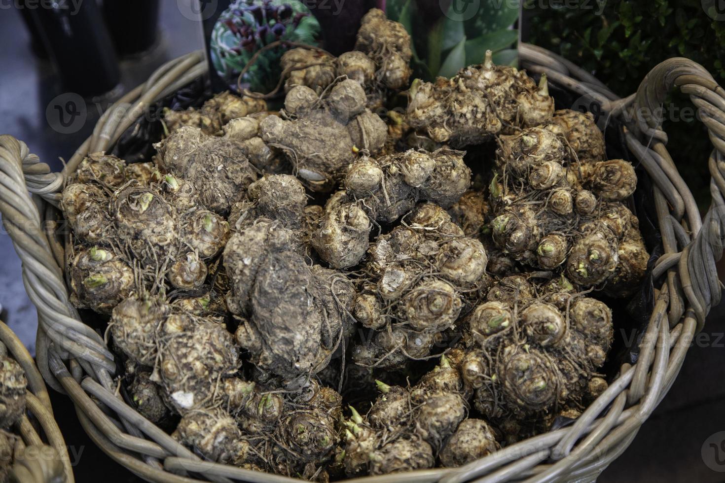 bollen op een markt foto