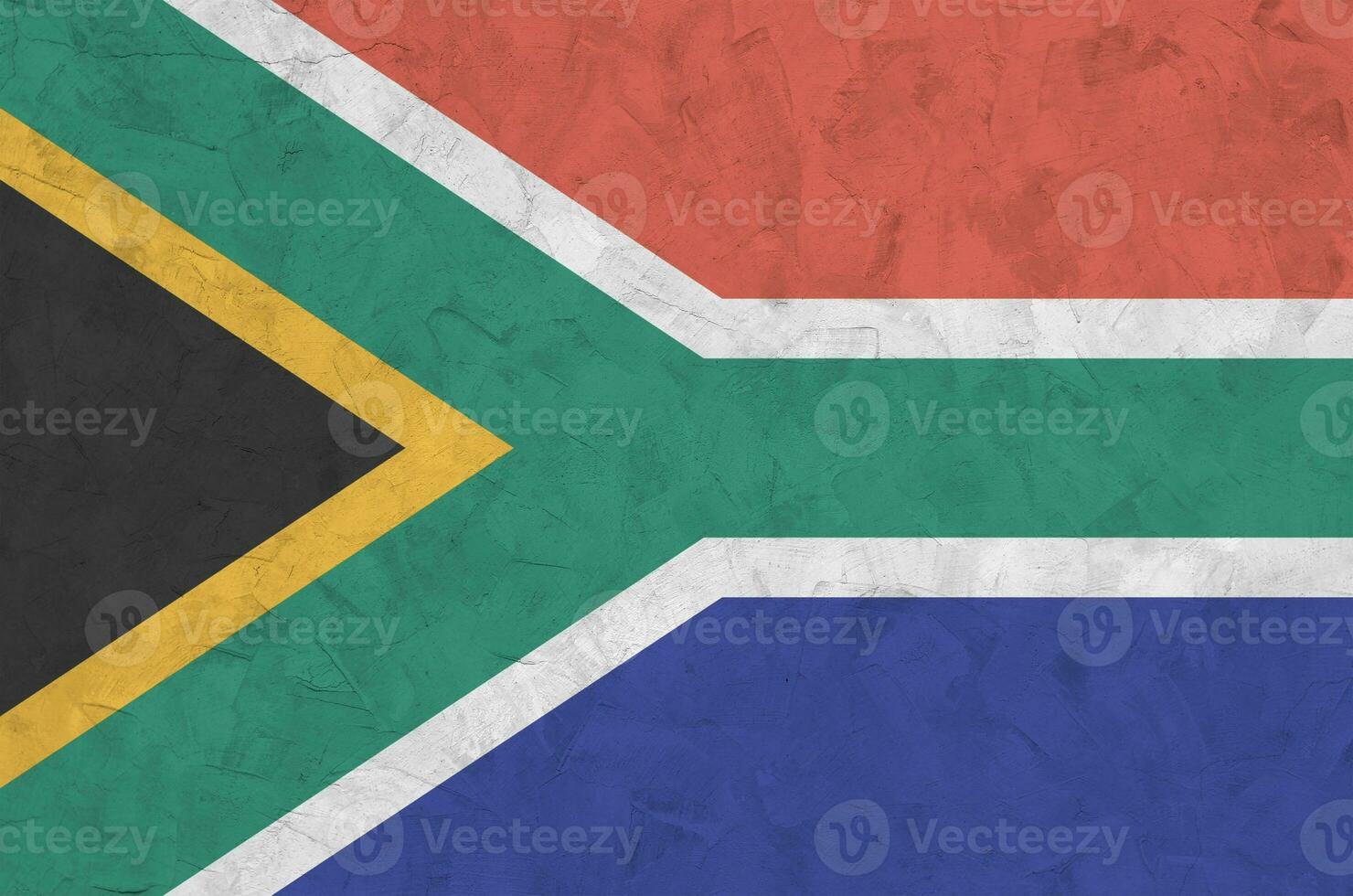 zuiden Afrika vlag afgebeeld in helder verf kleuren Aan oud Verlichting bepleistering muur. getextureerde banier Aan ruw achtergrond foto