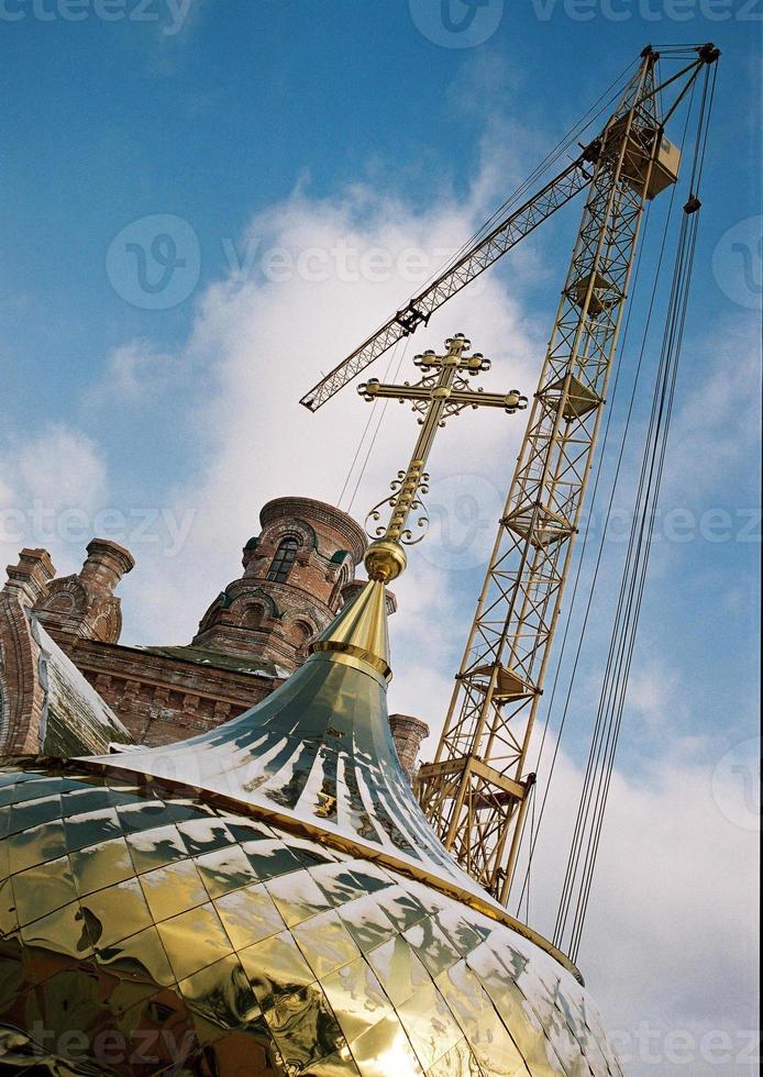 foto toont de toegangsdeur in de tempelkerk