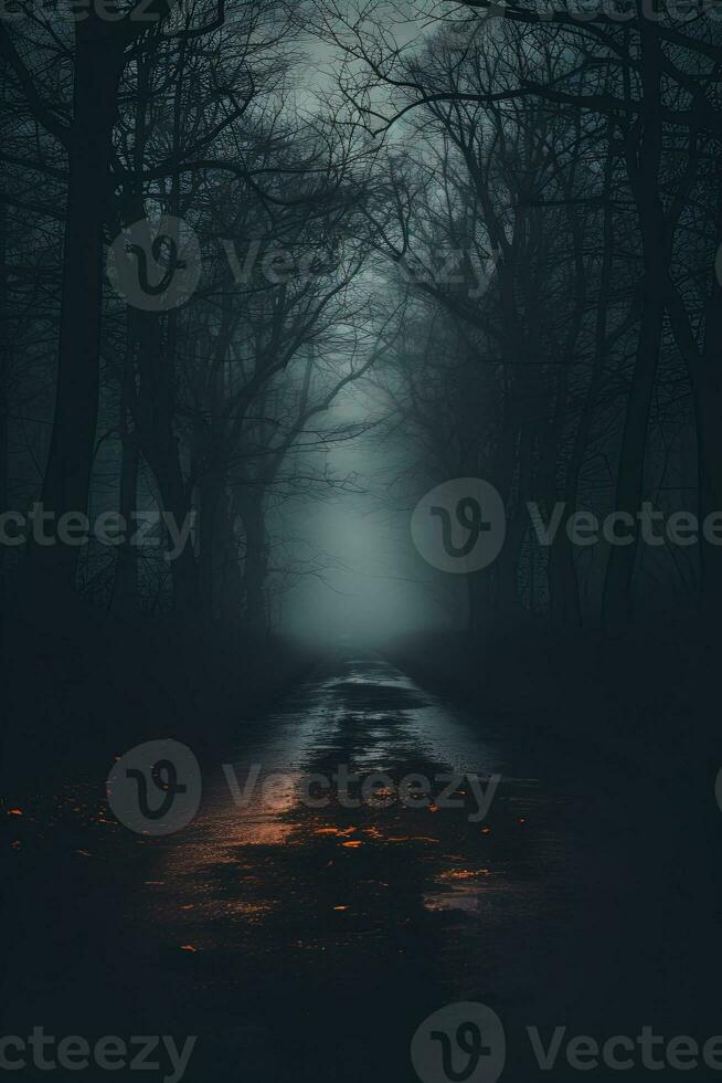 eng donker nacht park steeg Aan een lichtloos mistig nacht na regenen, eng Woud pad foto