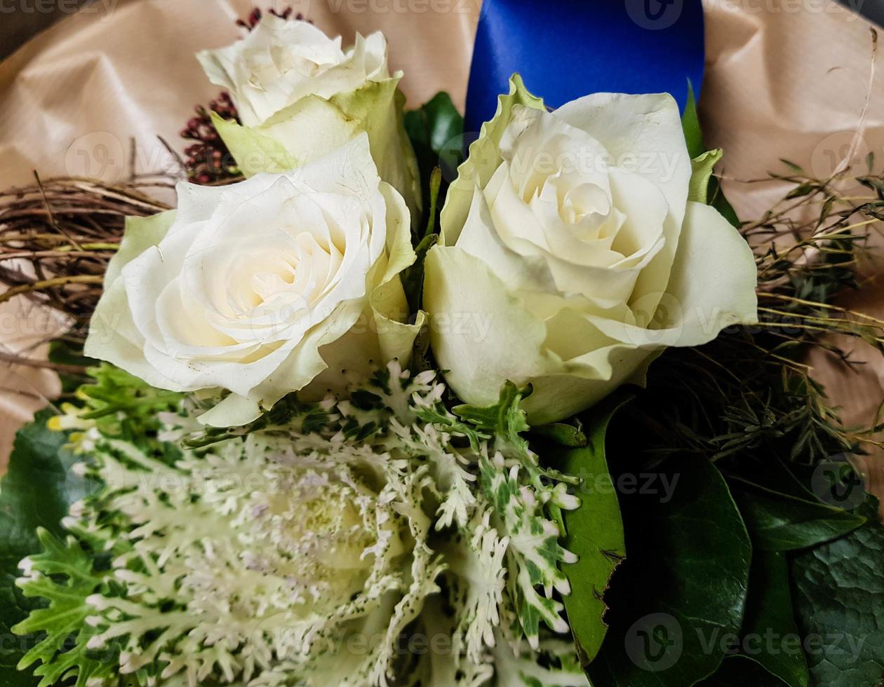 bruidsboeket met verschillende bloemen foto