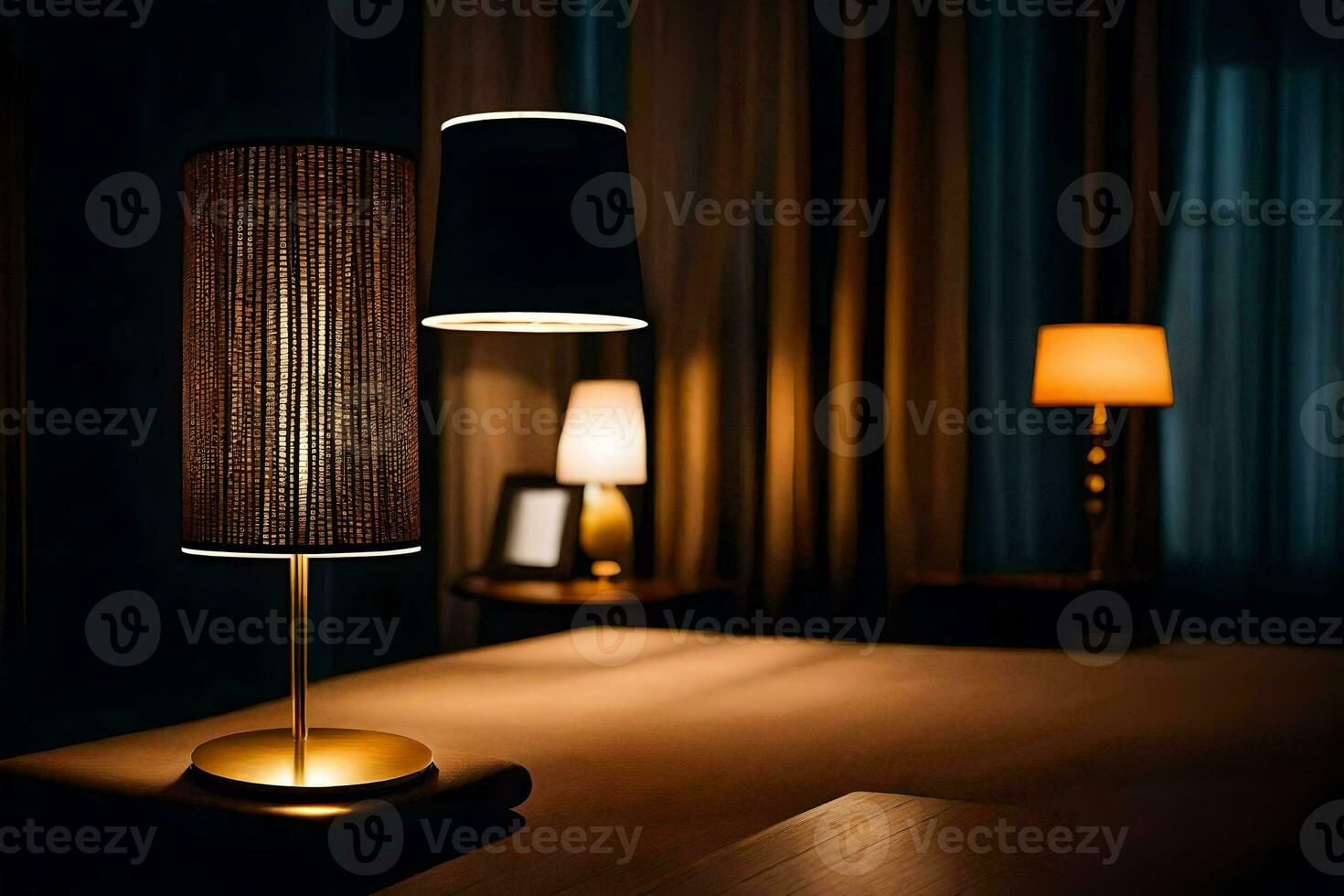 een lamp is Aan een tafel in een donker kamer. ai-gegenereerd foto