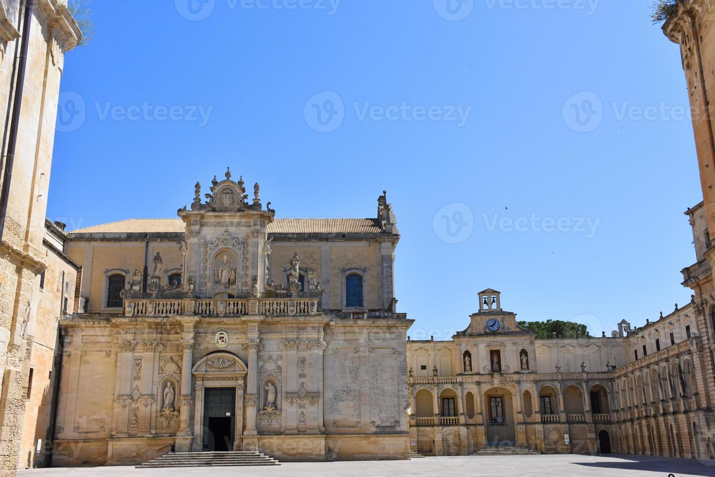 italië, lecce, stad met barokke architectuur en kerken en archeologische overblijfselen. foto