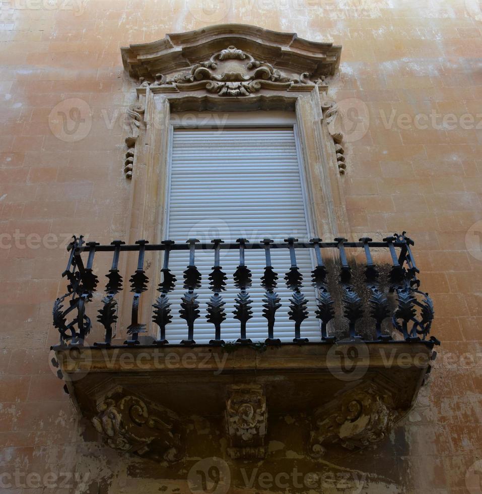 italië, lecce, stad met barokke architectuur en kerken en archeologische overblijfselen. foto