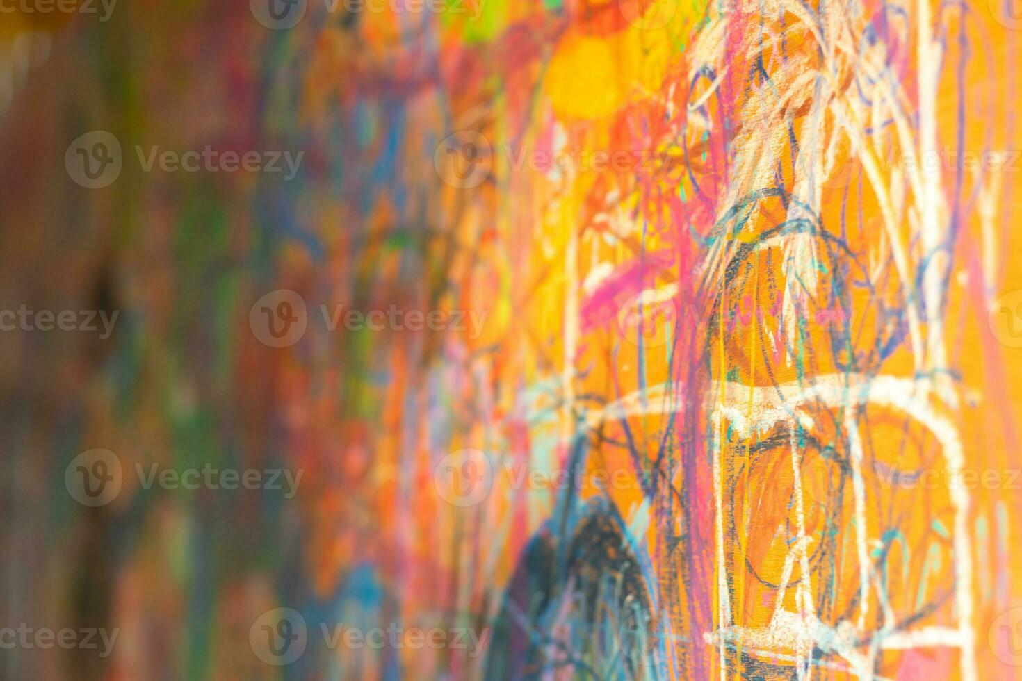 patroonloos kleurrijk abstract vervagen achtergrond is uniek abstract achtergrond en is ideaal net zo backdrop voor reclame typografie ontwerpen. abstract wazig achtergrond met kopiëren ruimte voor invoegen tekst. foto