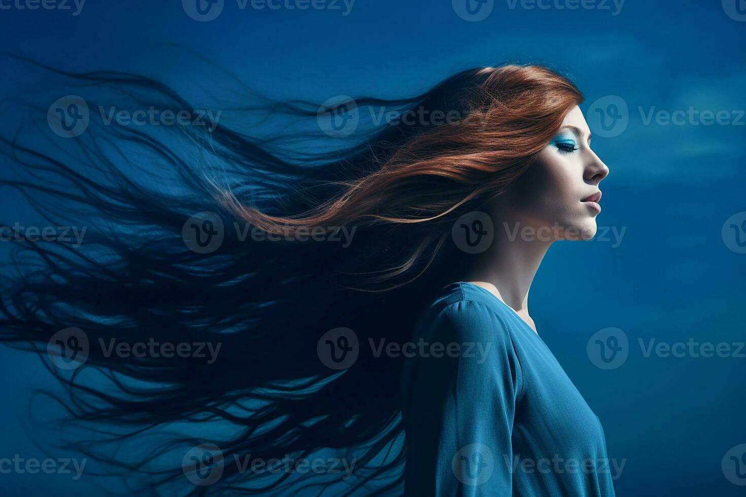 portret van jong sensueel vrouw met wind in lang haar- Aan blauw studio achtergrond, generatief ai foto