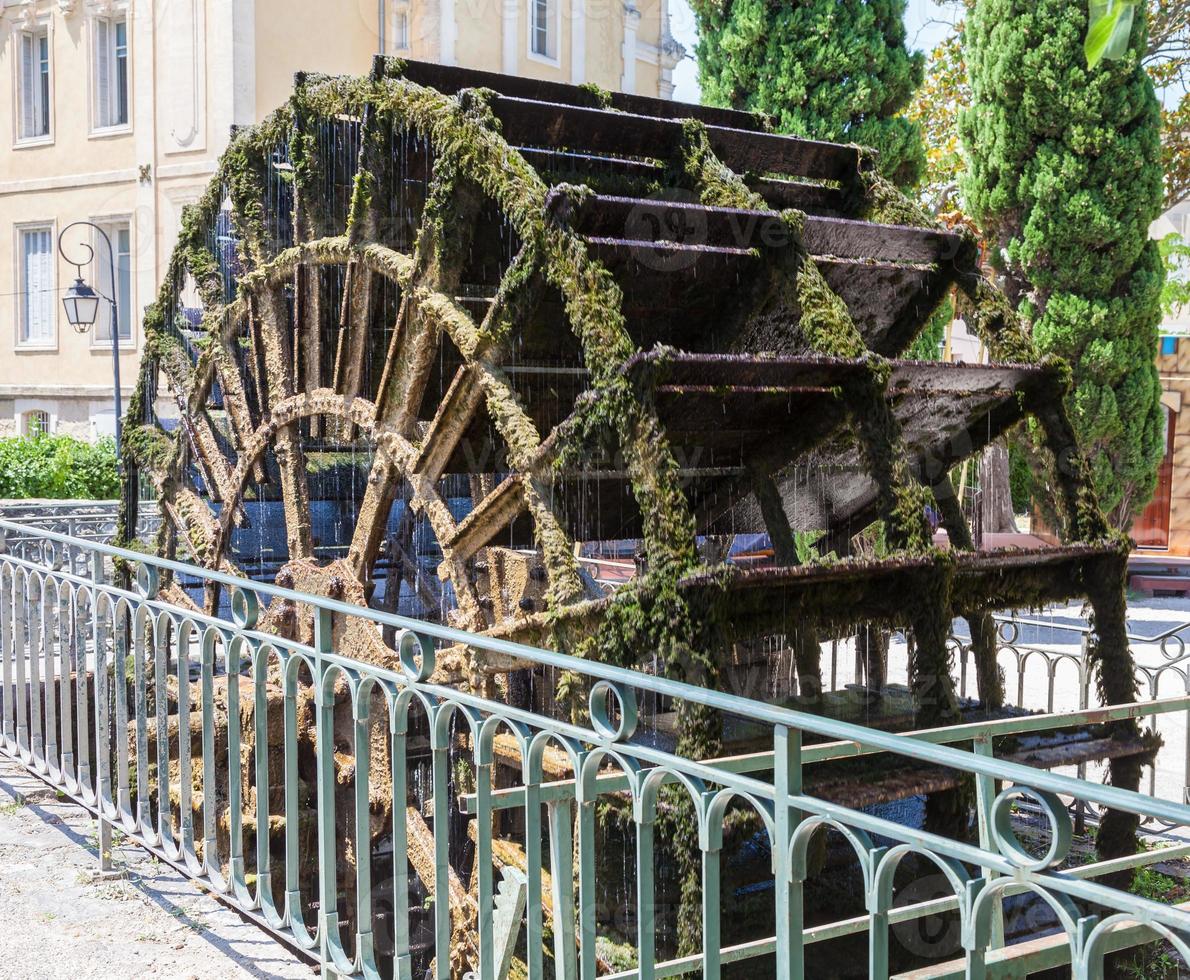 waterrad, provence foto