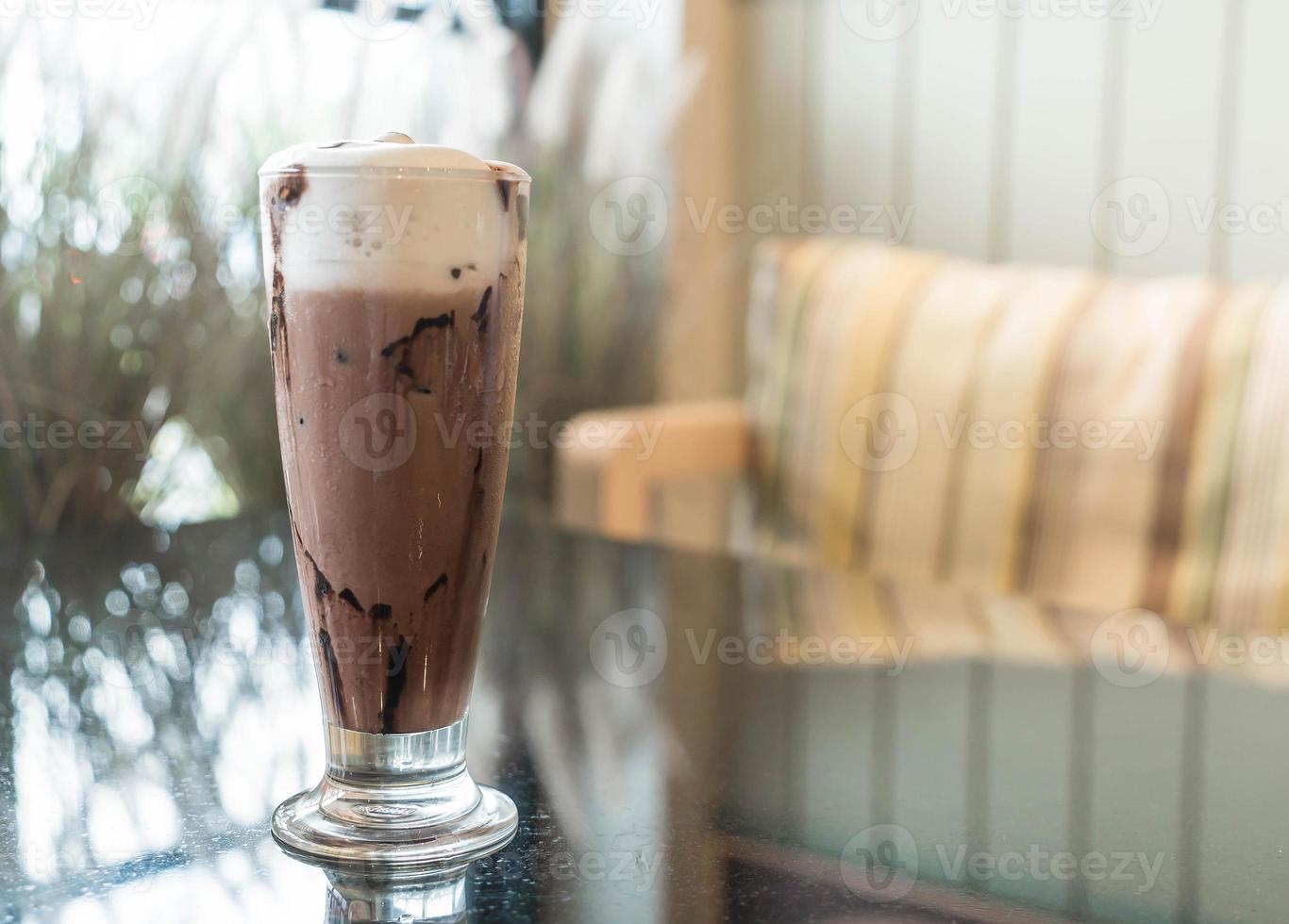 ijschocolade op tafel foto