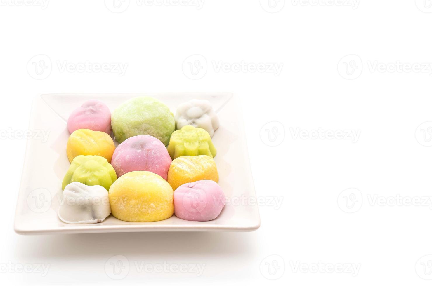 dessert mochi op witte achtergrond foto