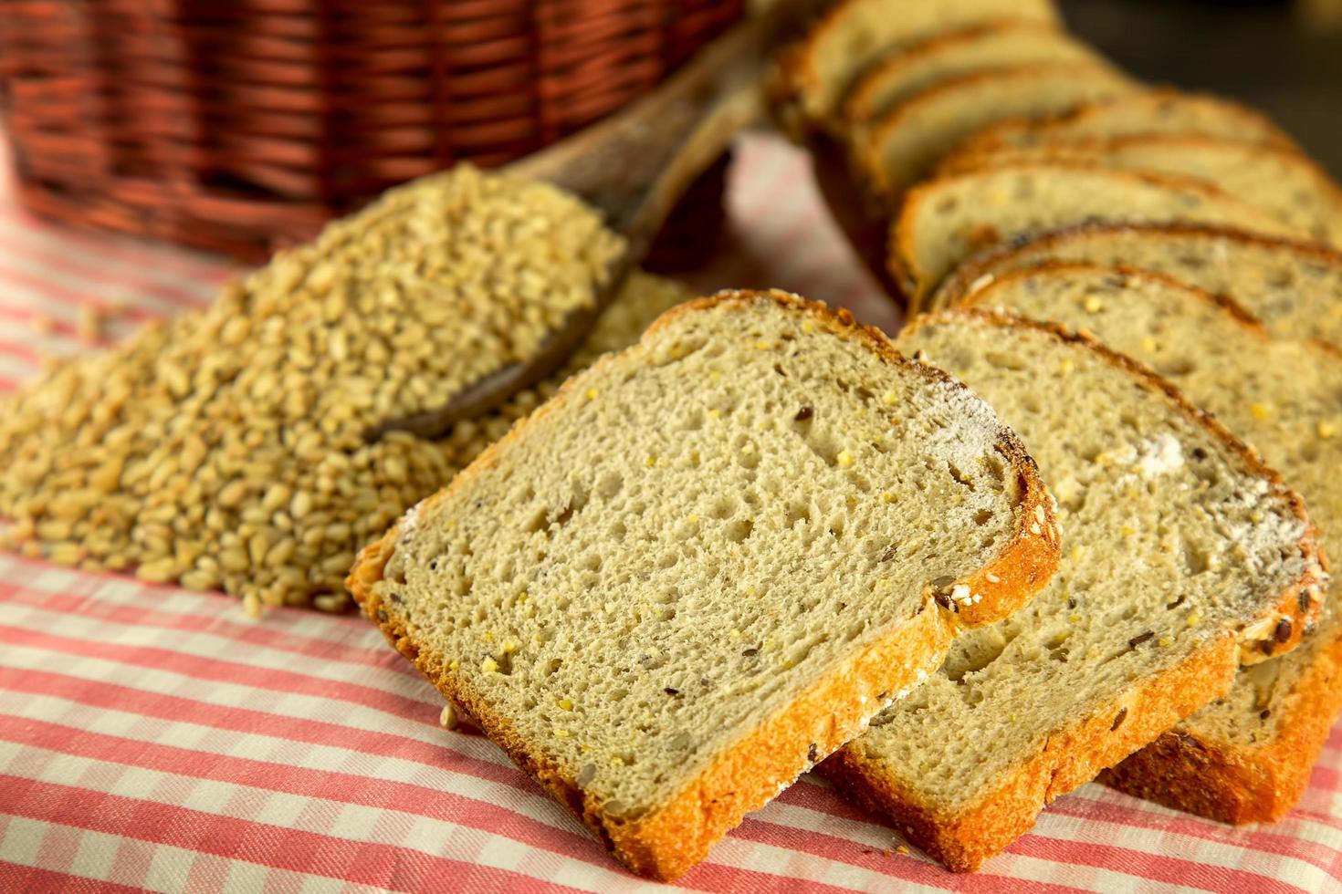 heerlijk vers brood eten concept foto