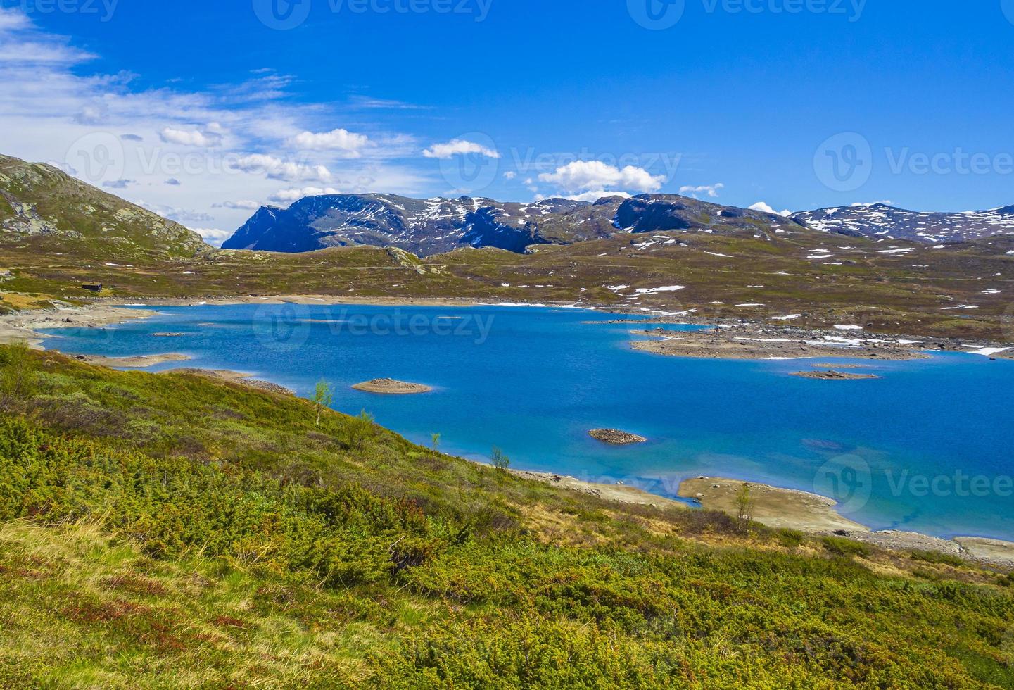 vavatn meer panorama landschap keien bergen hemsedal noorwegen. foto