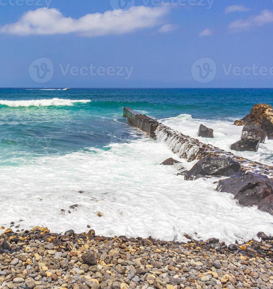 de Atlantische Oceaan bij Tenerife, op de Canarische Eilanden, 2014 foto