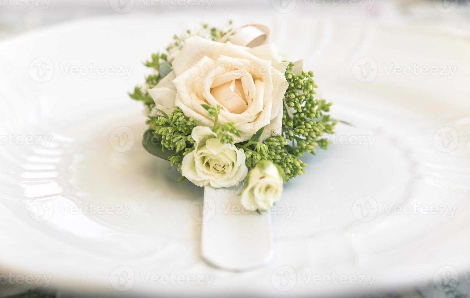 boeket rozen en bloemen gebruikt voor een bruiloft foto