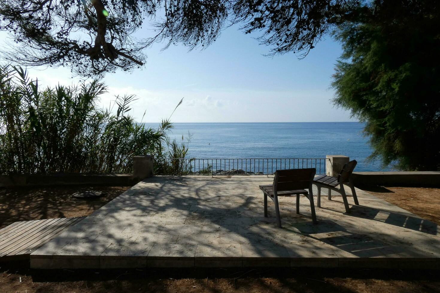 camino de ronda Aan de Catalaans costa bravoure, s'agaro, Spanje foto