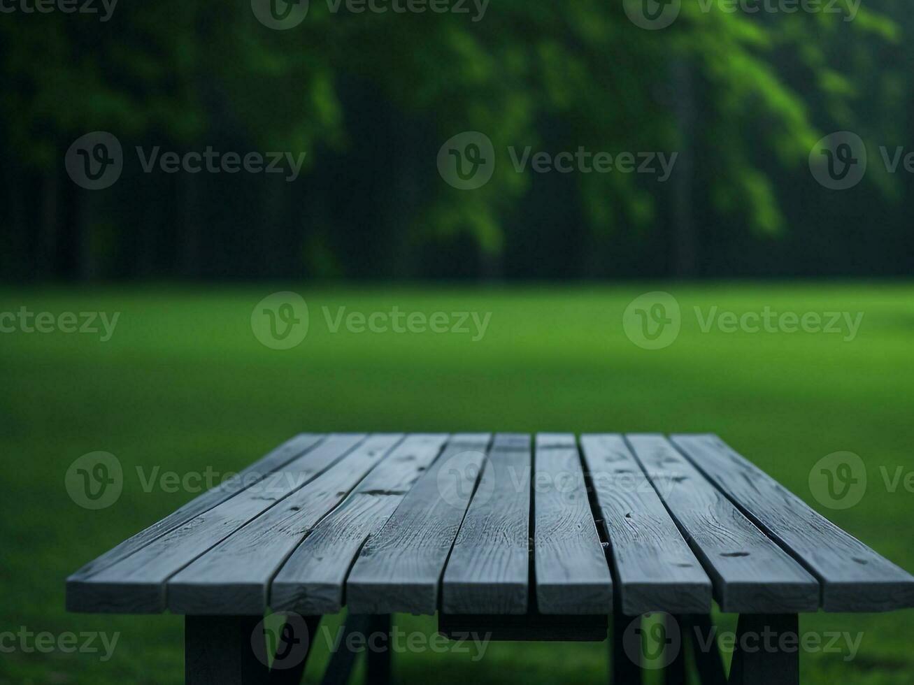 houten tafel en vervagen tropisch groen gras achtergrond, Product Scherm montage. hoog kwaliteit foto 8k fhd ai gegenereerd