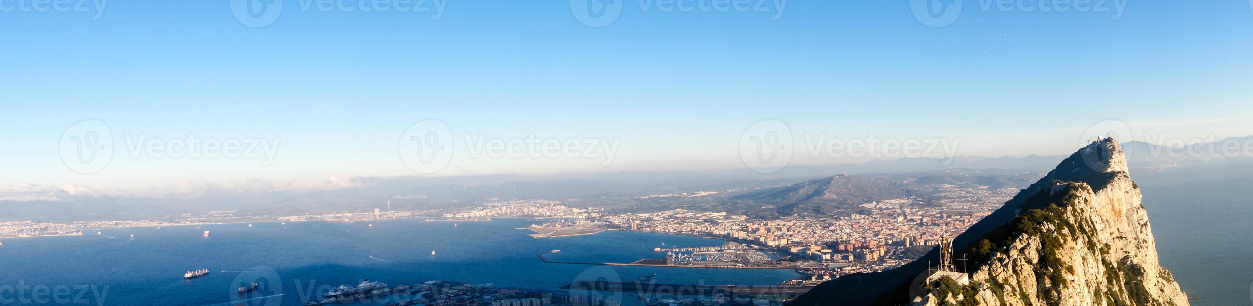 gibraltar de apenrots in de middellandse zee foto