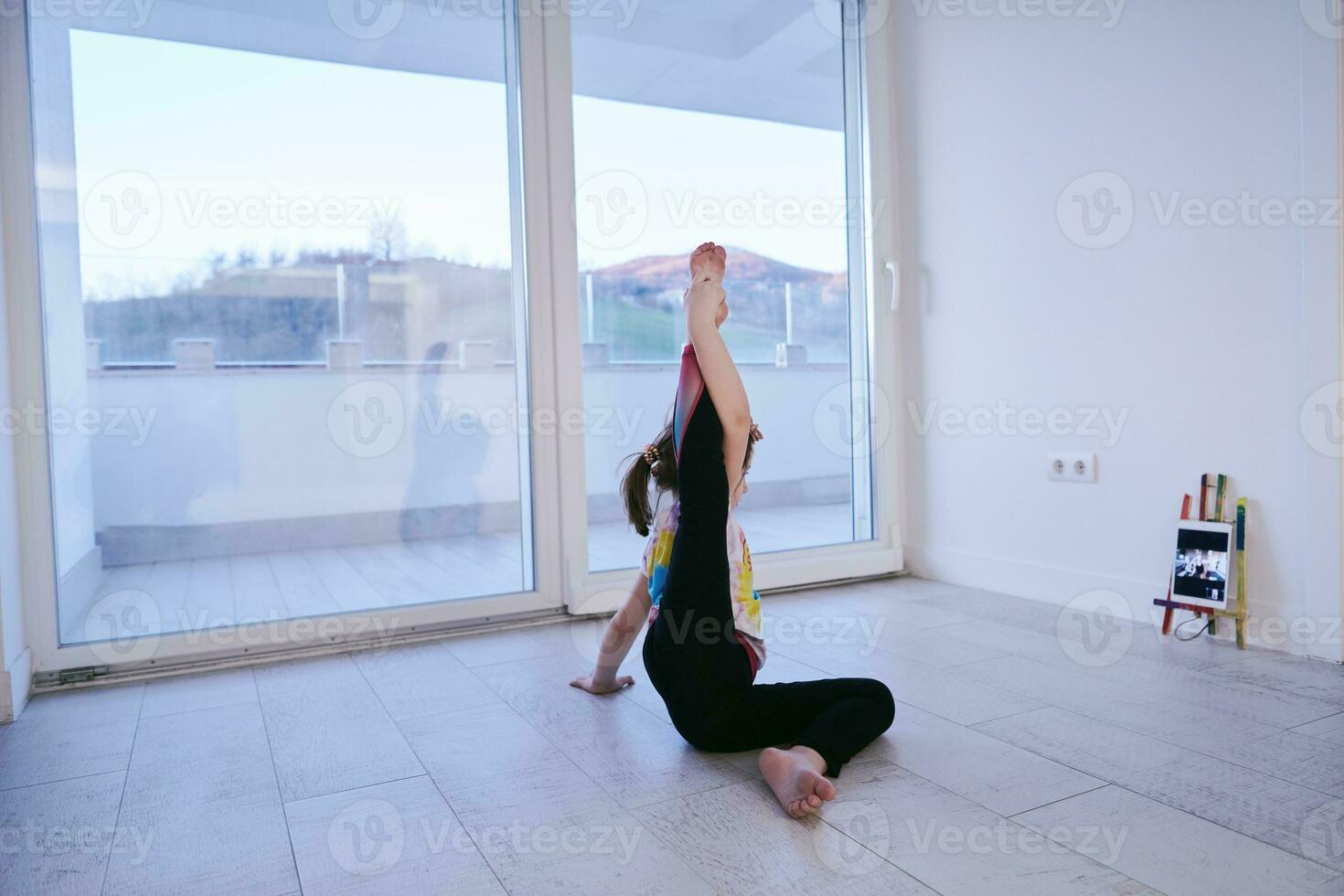 meisje online onderwijs ballet klasse Bij huis foto