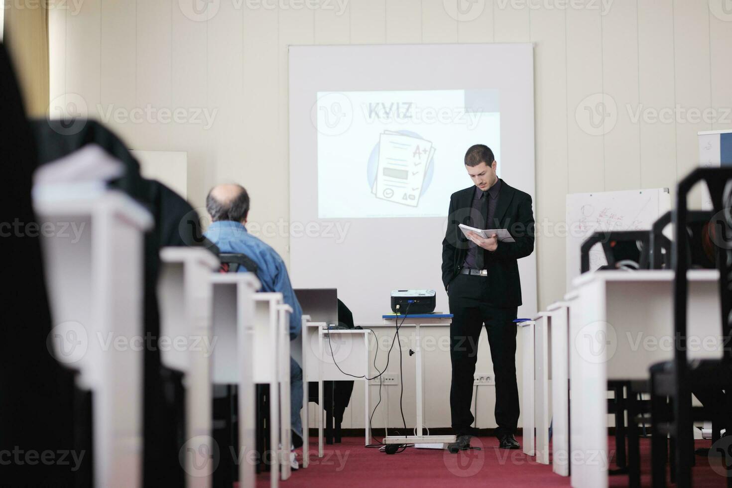 zakenman op seminar foto