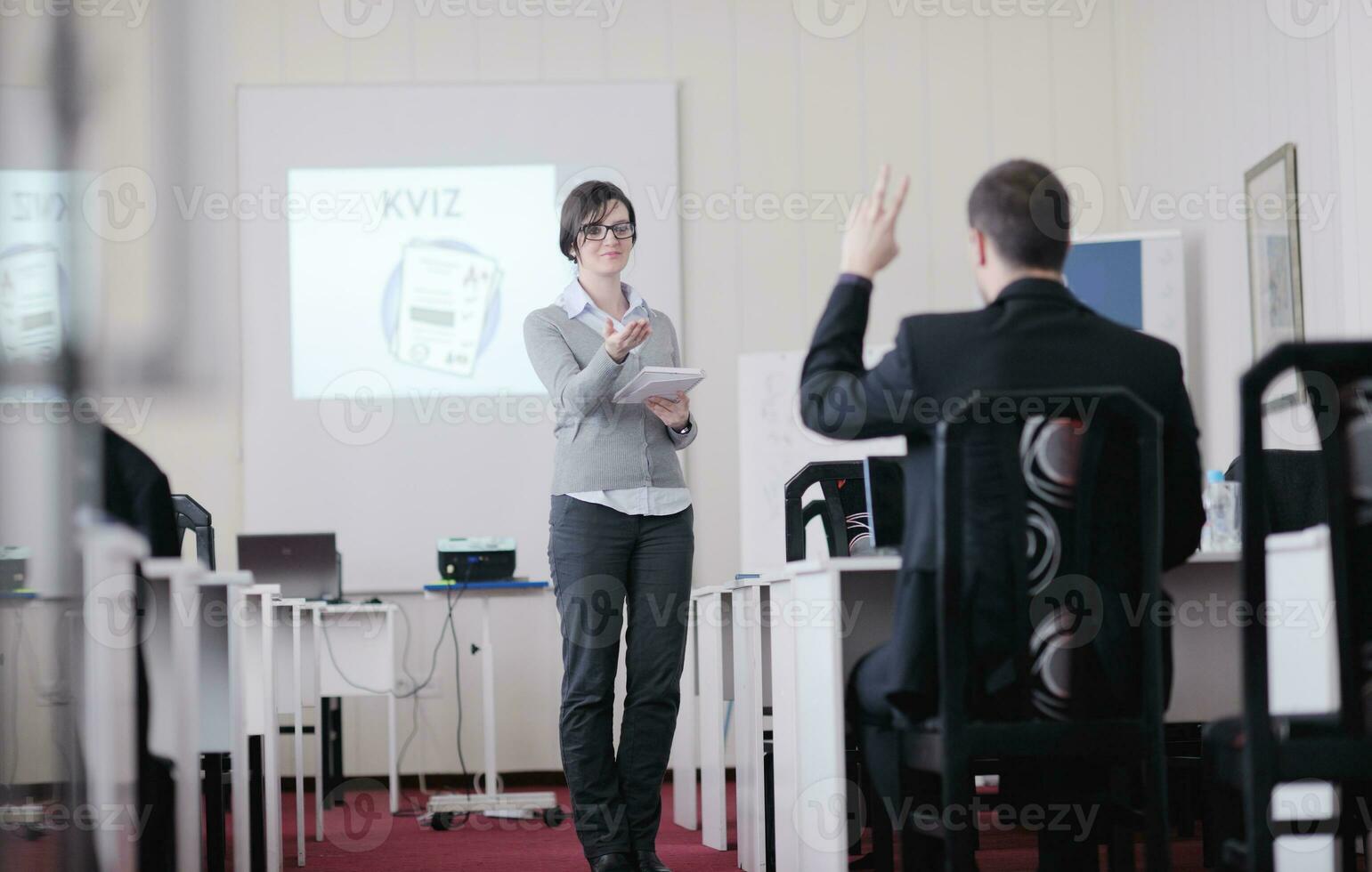 zakenmensengroep op seminar foto