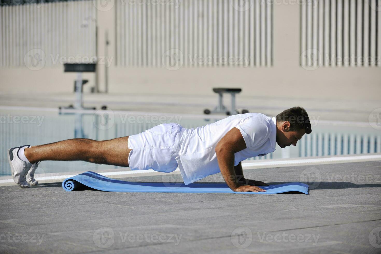 Mens geschiktheid training foto