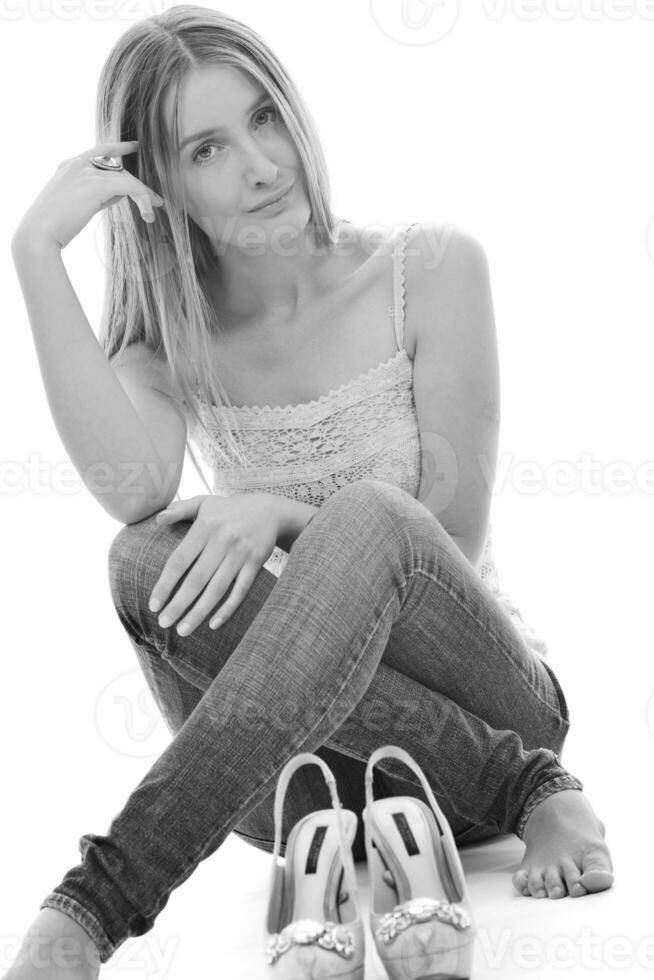 blond vrouw model- poseren geïsoleerd Aan wit achtergrond foto