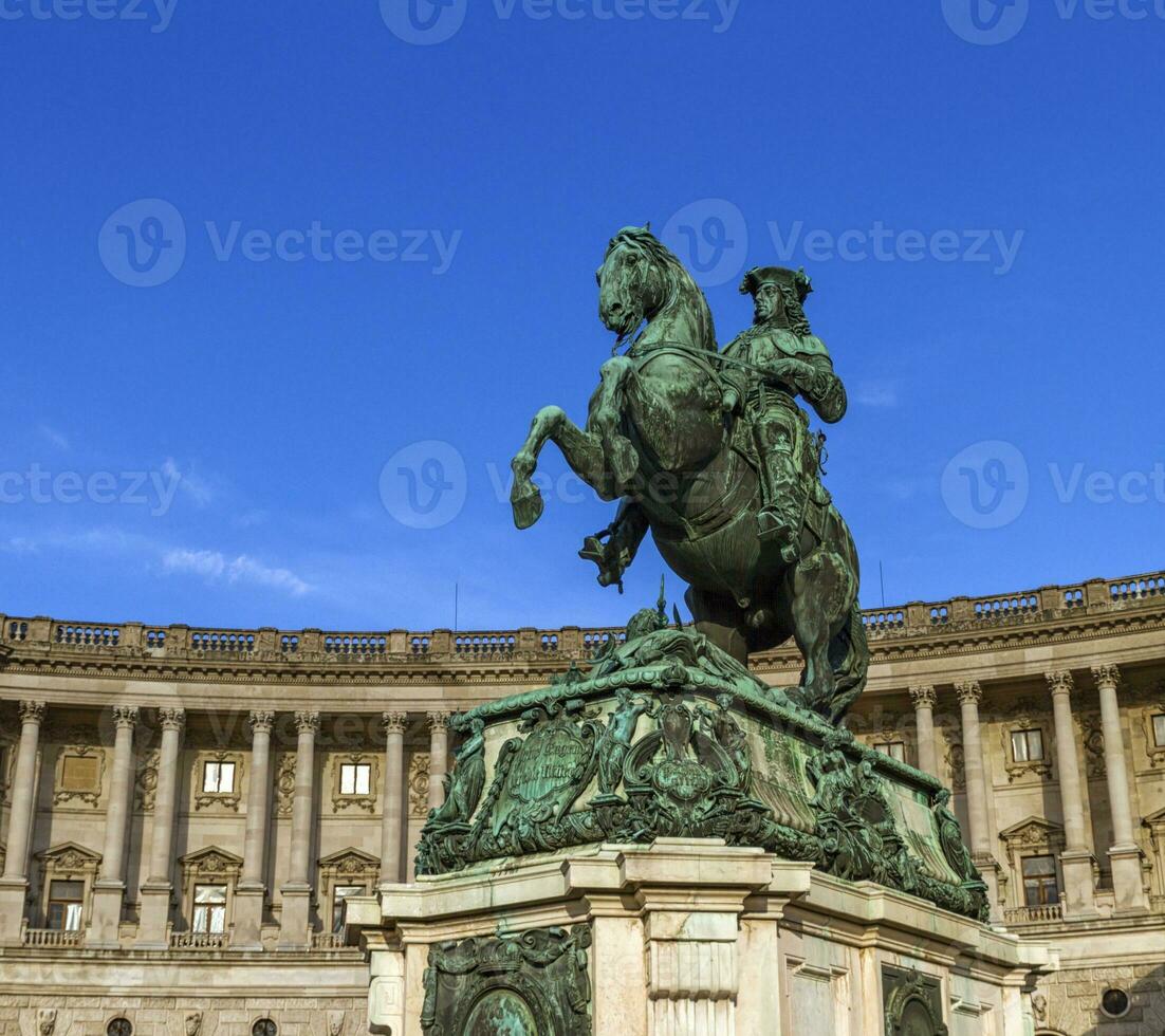 standbeeld van prins eugene, hofburg paleis, Wenen, Oostenrijk foto