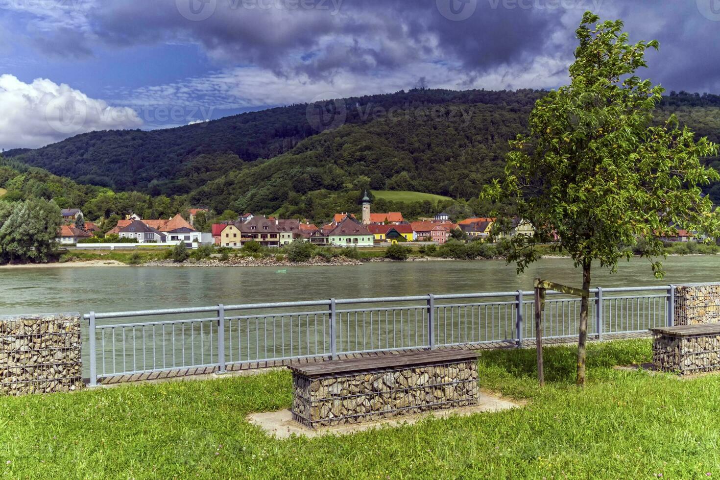 dorp van willendorf Aan de rivier- Donau in de wachau regio, Oostenrijk foto