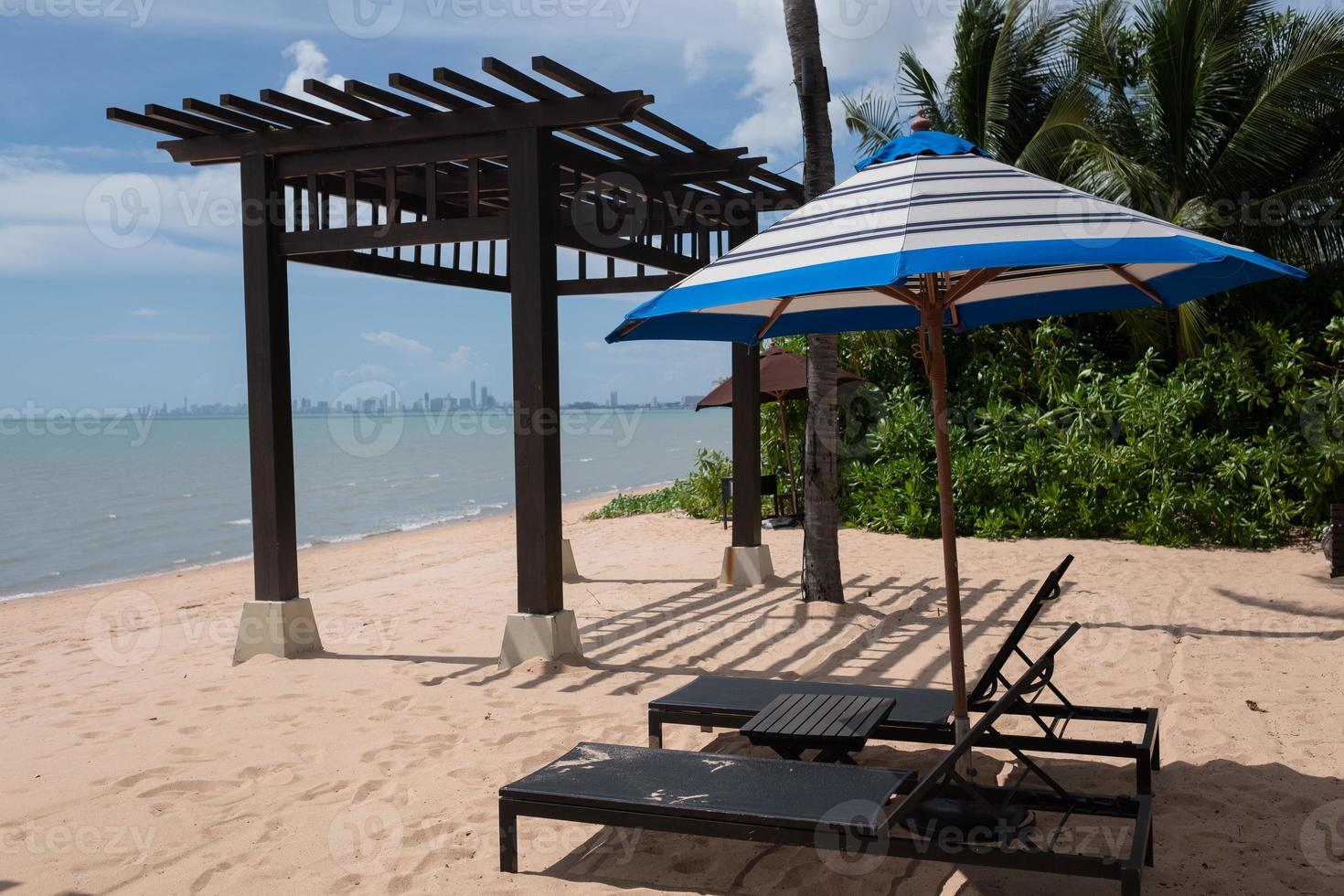 parasol, relax tijd, vakantie met familie foto