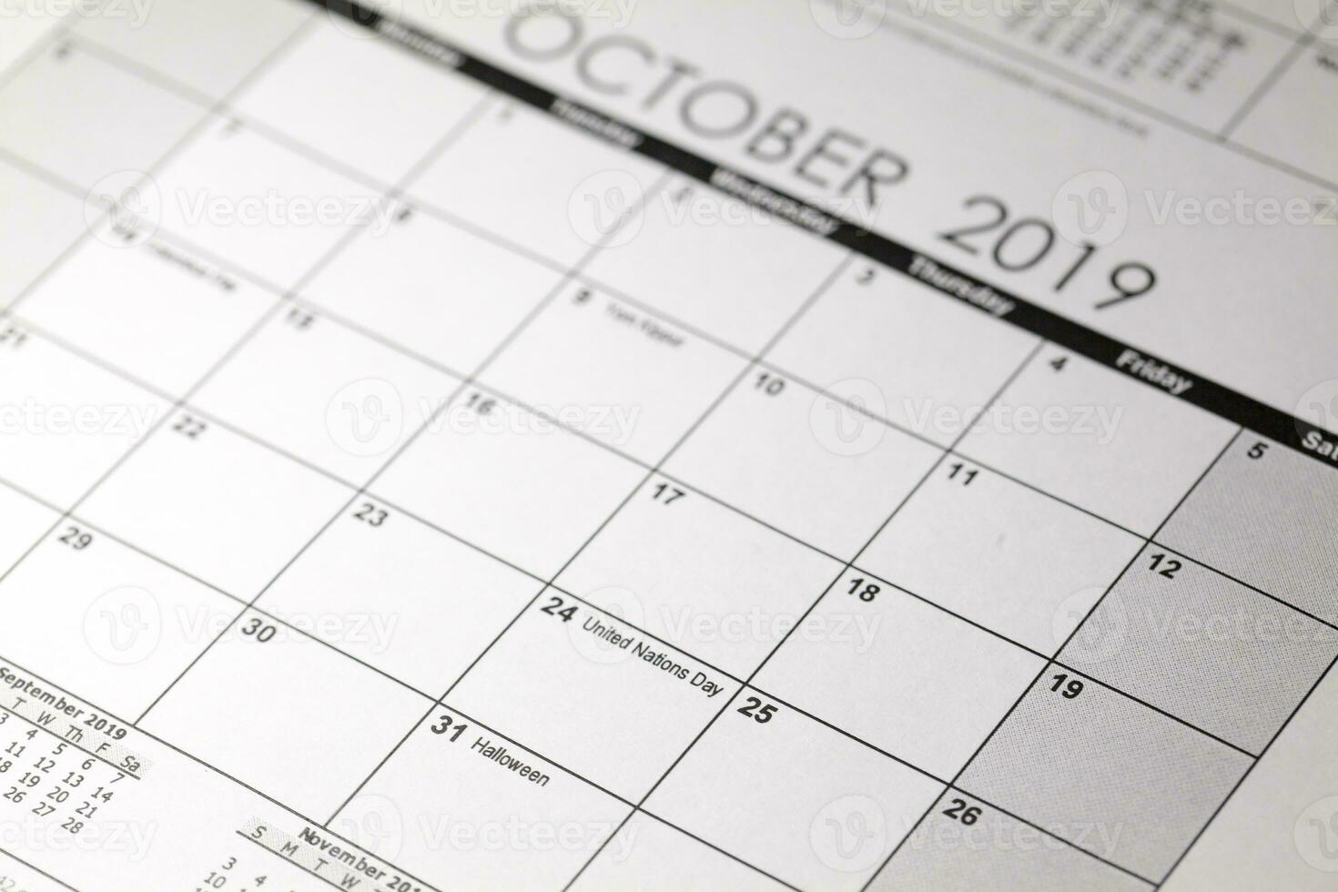 halloween kalender met oktober 31 datum foto