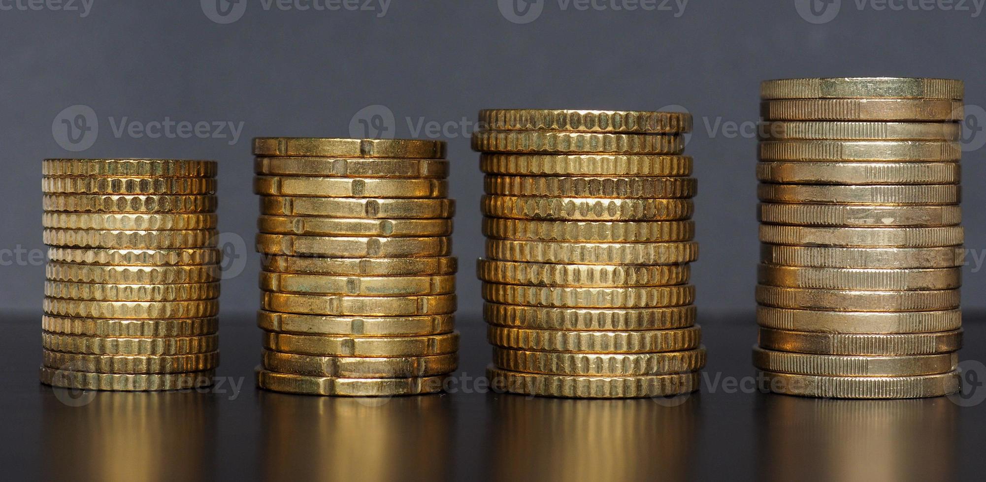 euromunten stapel, achtergrond van de europese unie foto