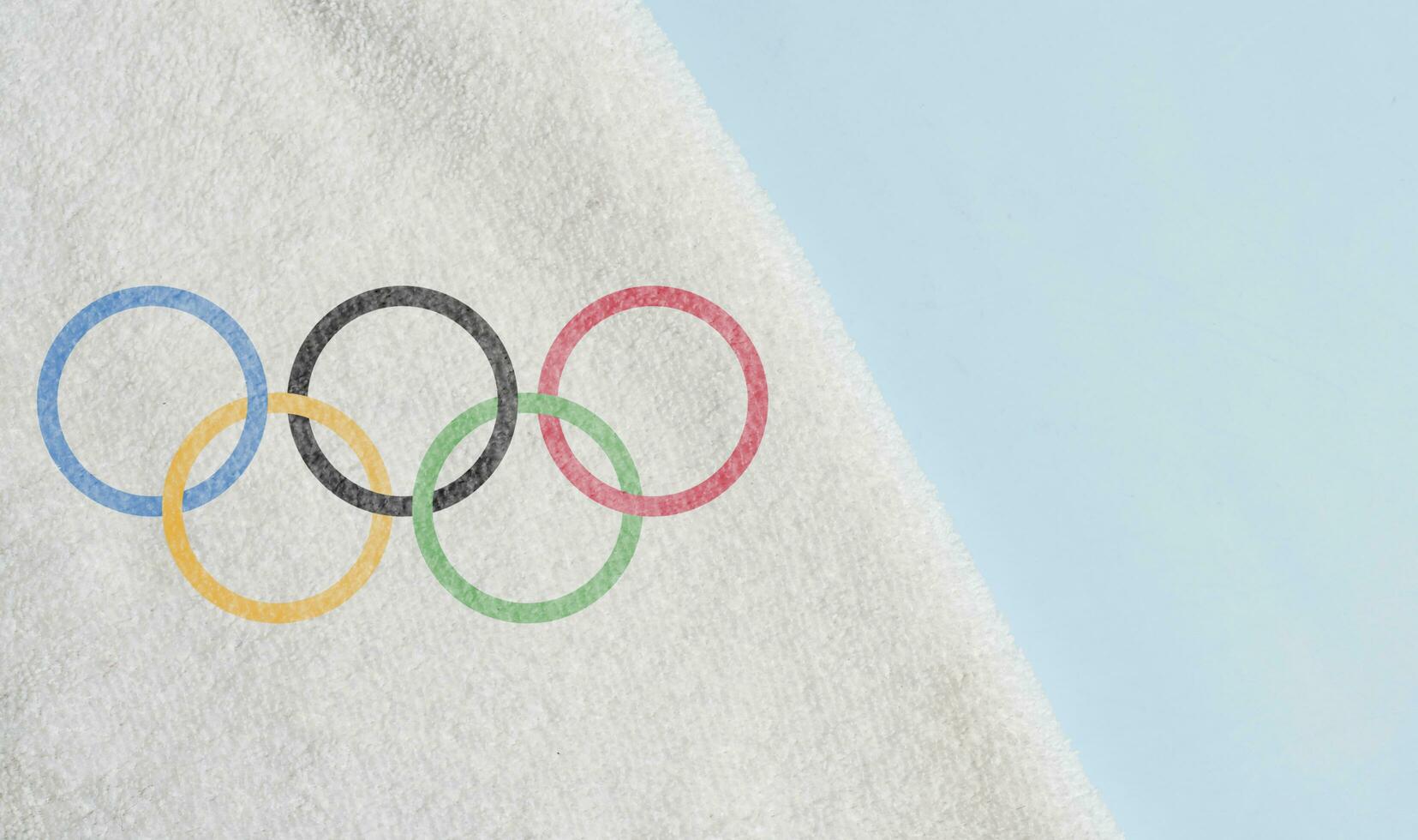 olympisch spellen ringen Aan handdoek foto