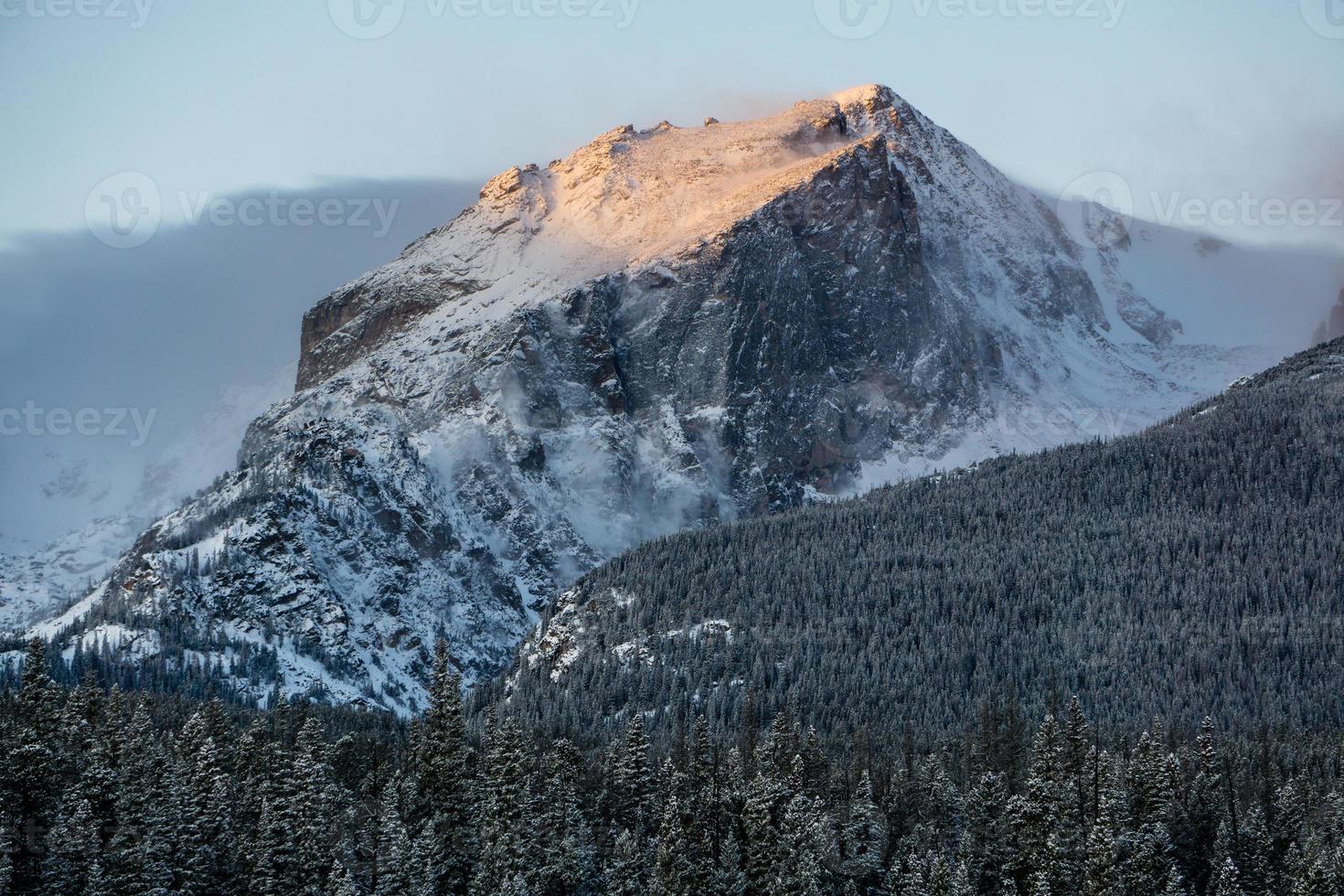 hallett peak - nationaal park rocky mountain foto