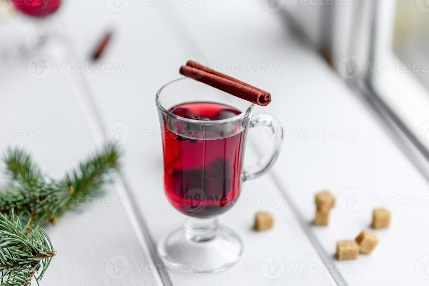 warme glühwein voor winter en kerst foto