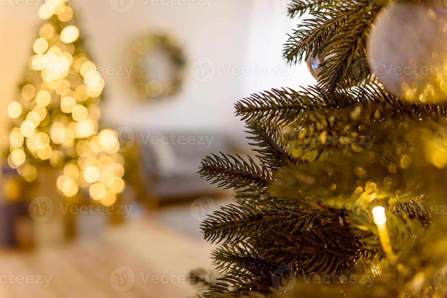 kerstmis defocus feestelijk ontwerp, onscherpe slingerlichten foto