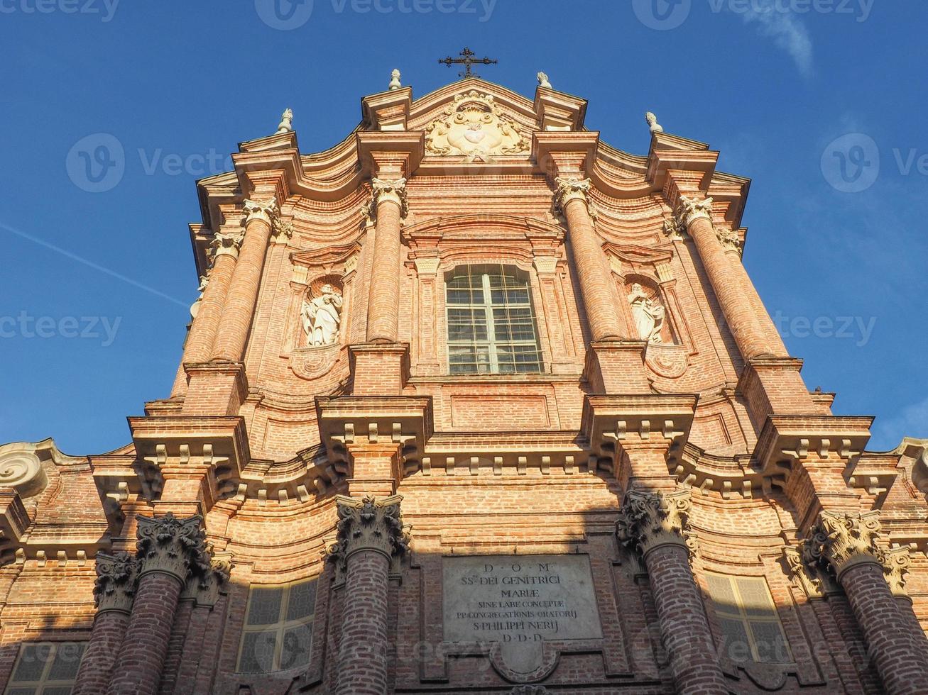 san filippo neri kerk in chieri foto