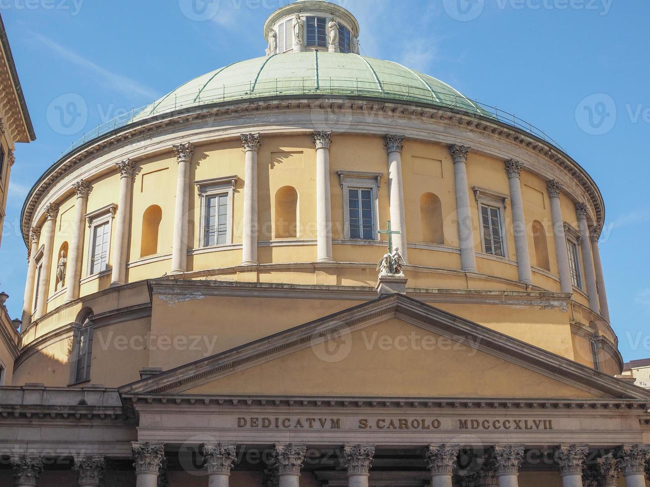 kerk van sint charles borromeo in milaan foto