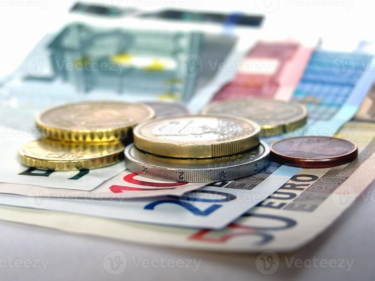 euromunten en biljetten foto