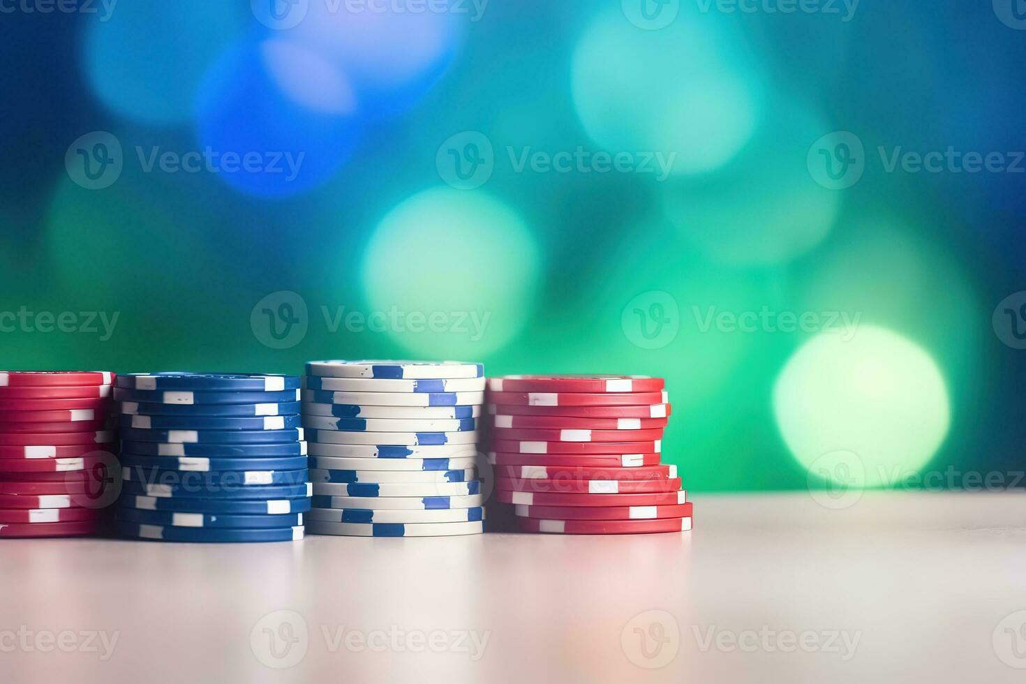 casino Munten of casino poker chips Aan tafel, kleurrijk vervagen achtergrond. generatief ai foto