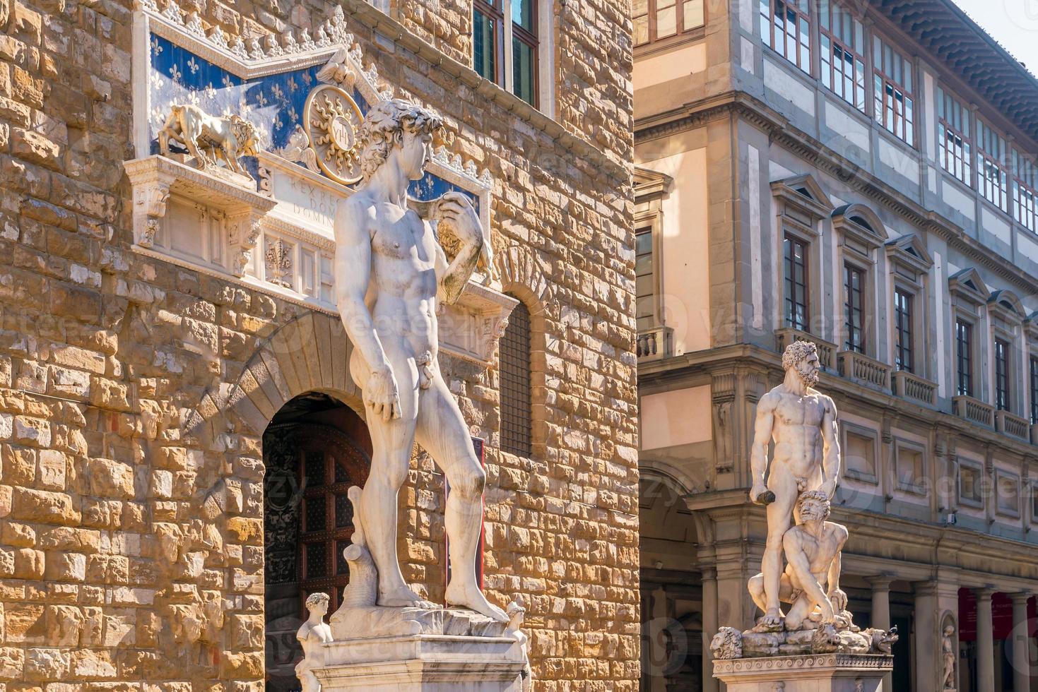 sculptuur op piazza della signoria in florence foto