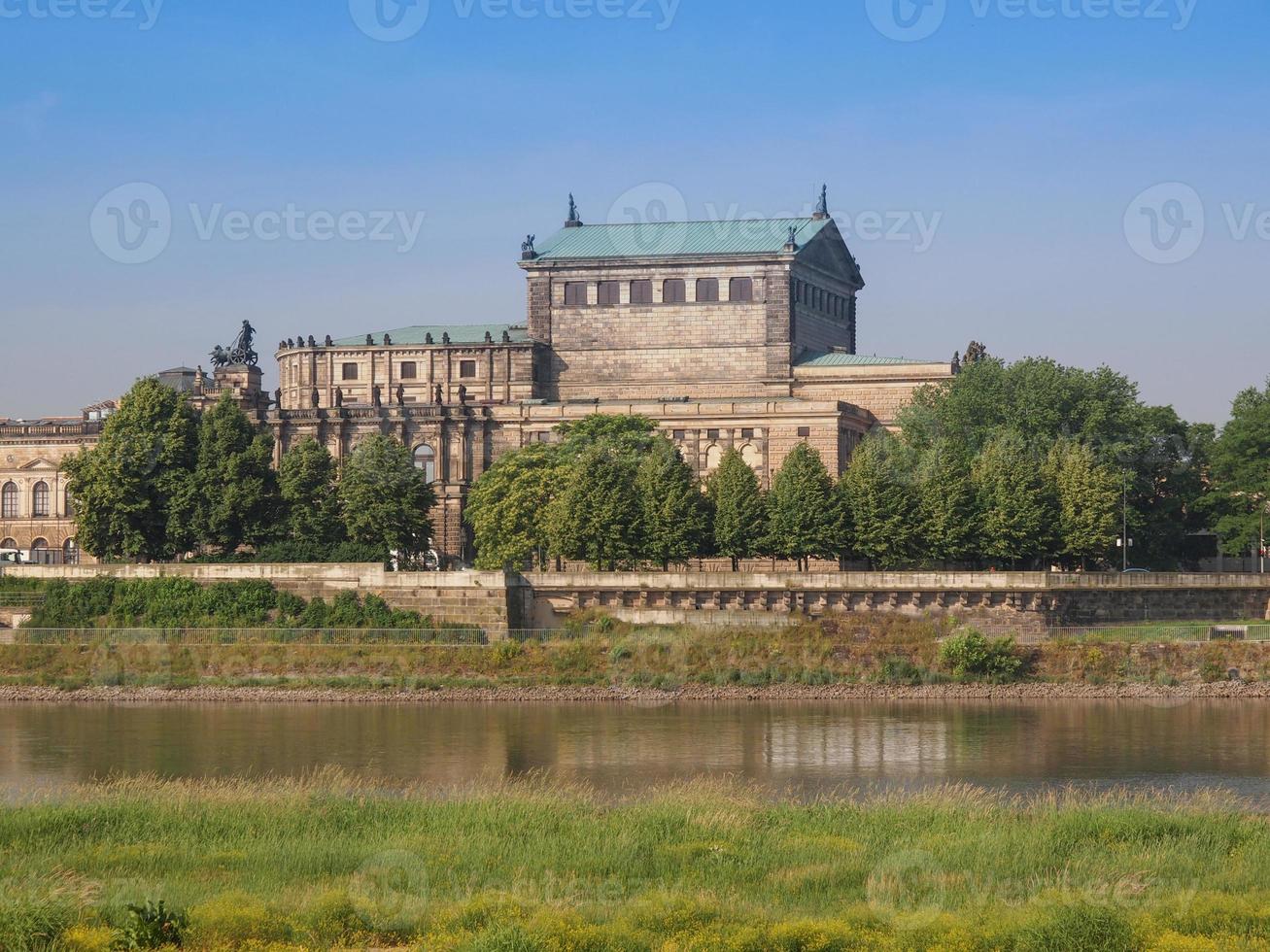 semperoper in dresden foto