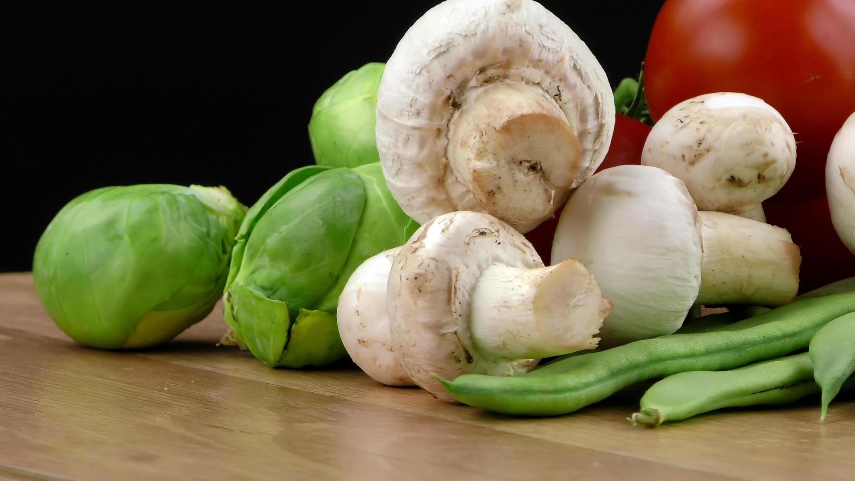 mix van gezonde biologische groente foto