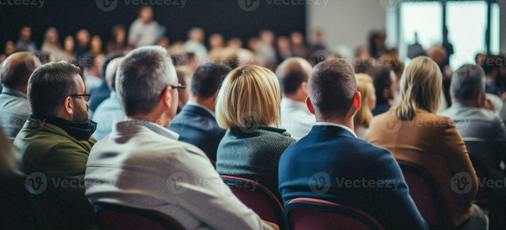 congres vergadering volwassen persoon professioneel conferentie zakenman bezetting bedrijf lezing publiek groep praten conventie foto