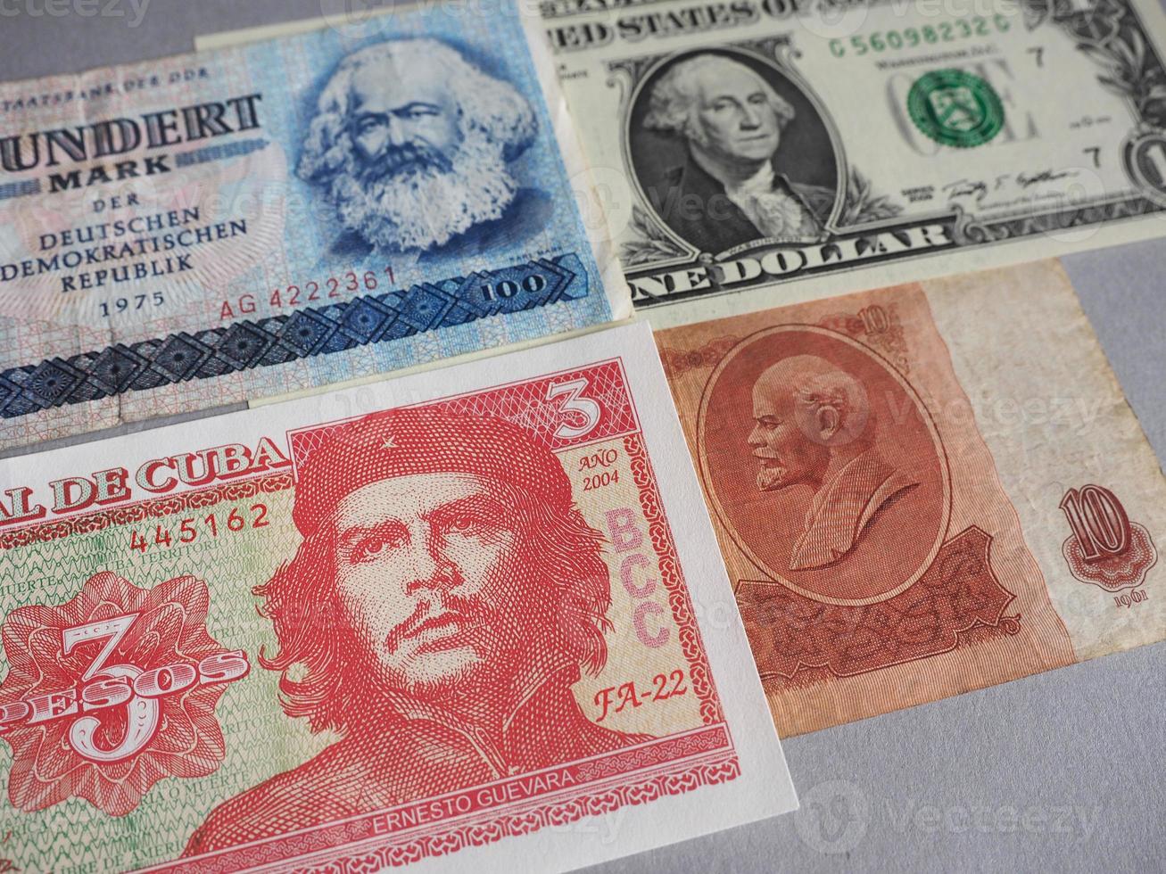 marx, washington, che guevara en lenin op bankbiljetten foto