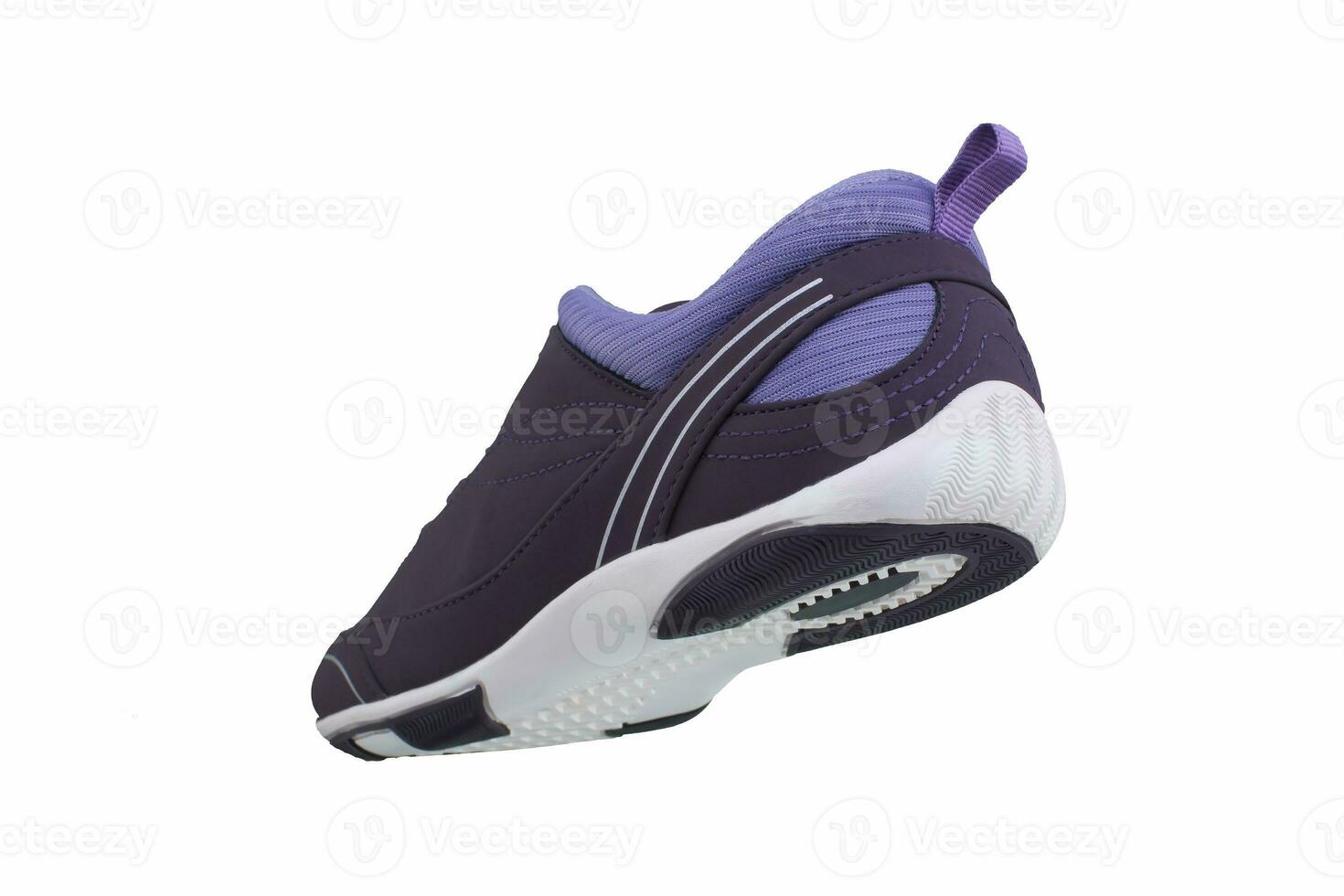 sneaker Purper Aan een wit zool. sport schoenen Aan een wit achtergrond. foto