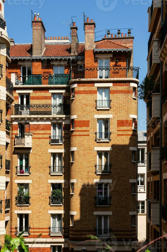 Parijse gebouw, 12e arrondissement, mooi zomer licht foto