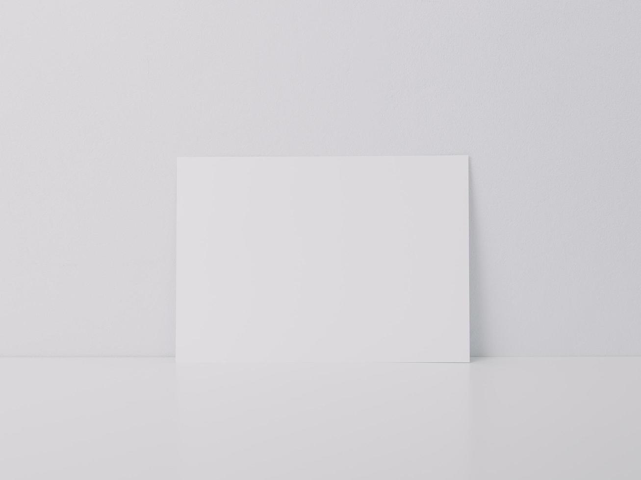 papieren mockup, a4 flyer-postersjabloon, minimalistisch vormgegeven foto