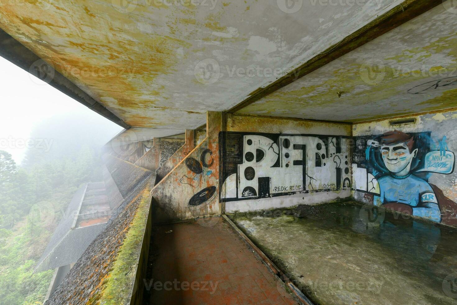 monte paleis verlaten hotel - azoren, Portugal foto