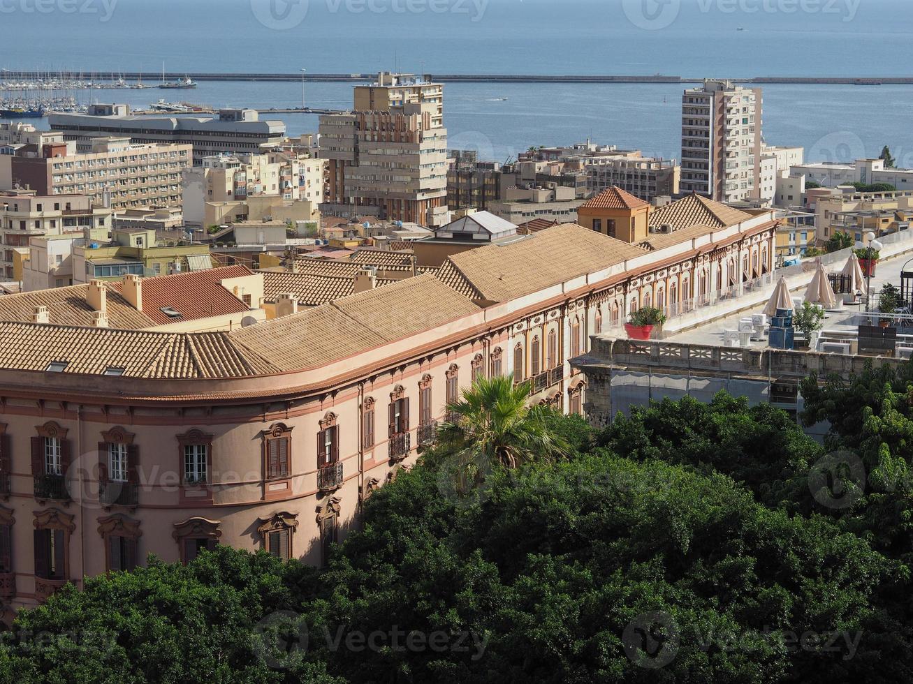 luchtfoto van cagliari foto